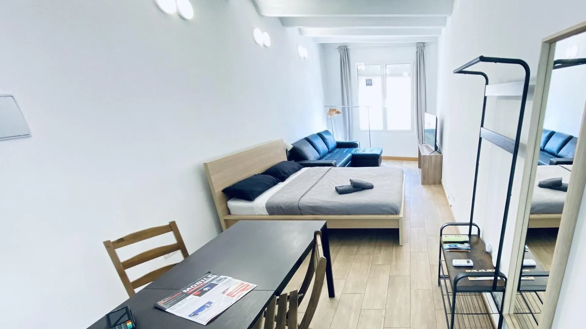 Apartament Apl Sants Lofts Bcn Fira Camp Nou Barcelona